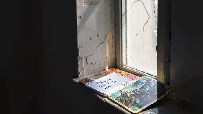 Расклад Таро "окно в будущее" на второго ребенка — схема и интерпретация карт